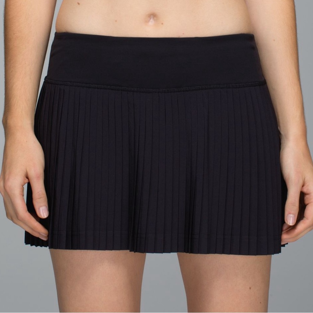 Lululemon Black Pleated Tennis Skirt!